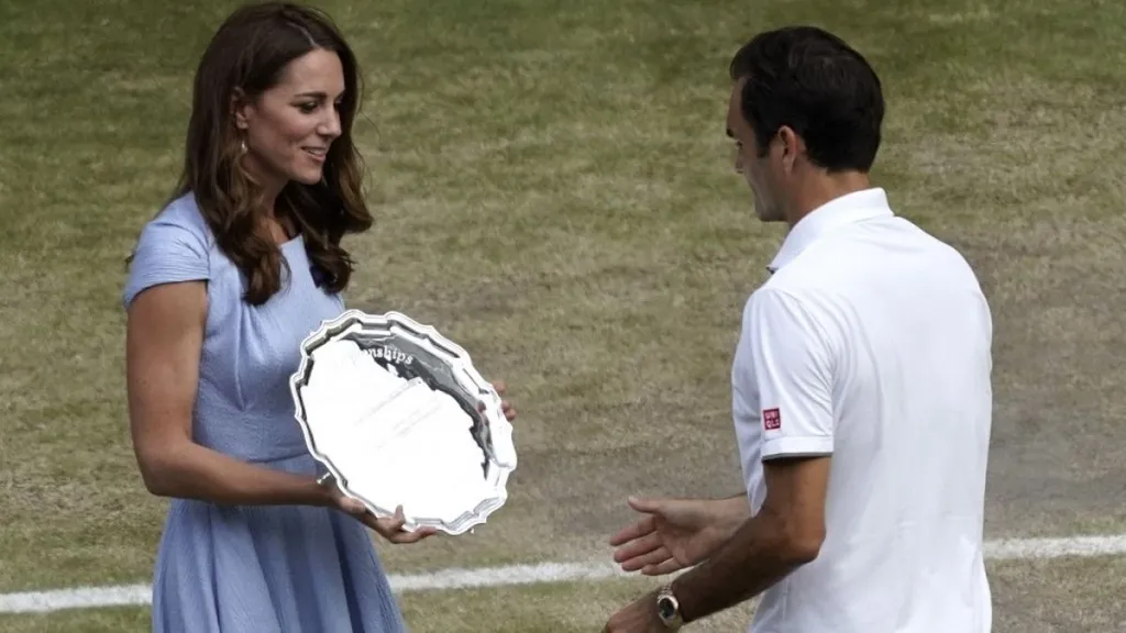 A 2019-es elvesztett döntő után a wimbledoni centerpályán találkoztak, most egymással fognak játszani