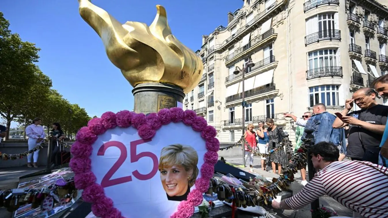 Diana hercegnét 25 év után  is gyászolják Párizsban