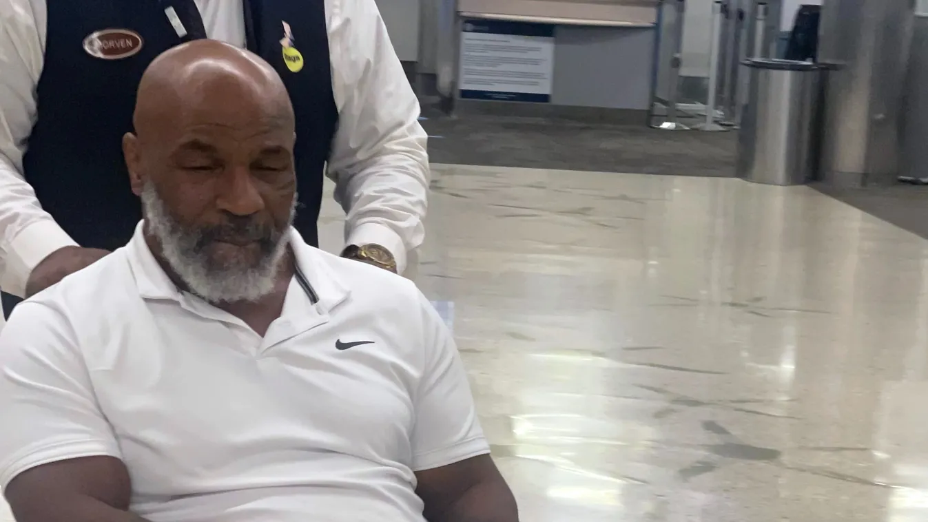 Szívszorító fotó, Mike Tyson tolószékbe kényszerült