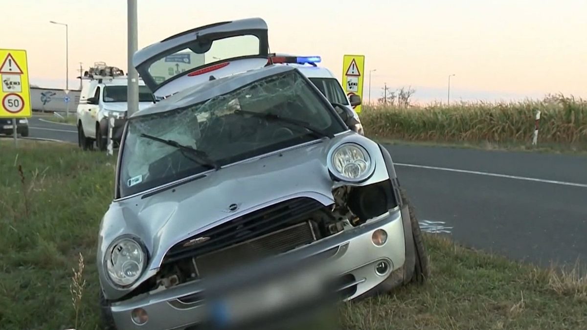 Újabb tini szenvedett horrorbalesetet Győrnél, saját autója nyomta agyon