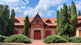 Három hangulatos épület a Mátrában az Operaház építészétől