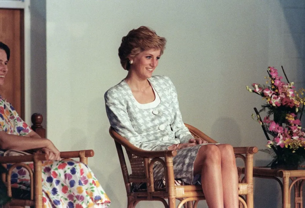 BRITAIN-DIANA-VISIT