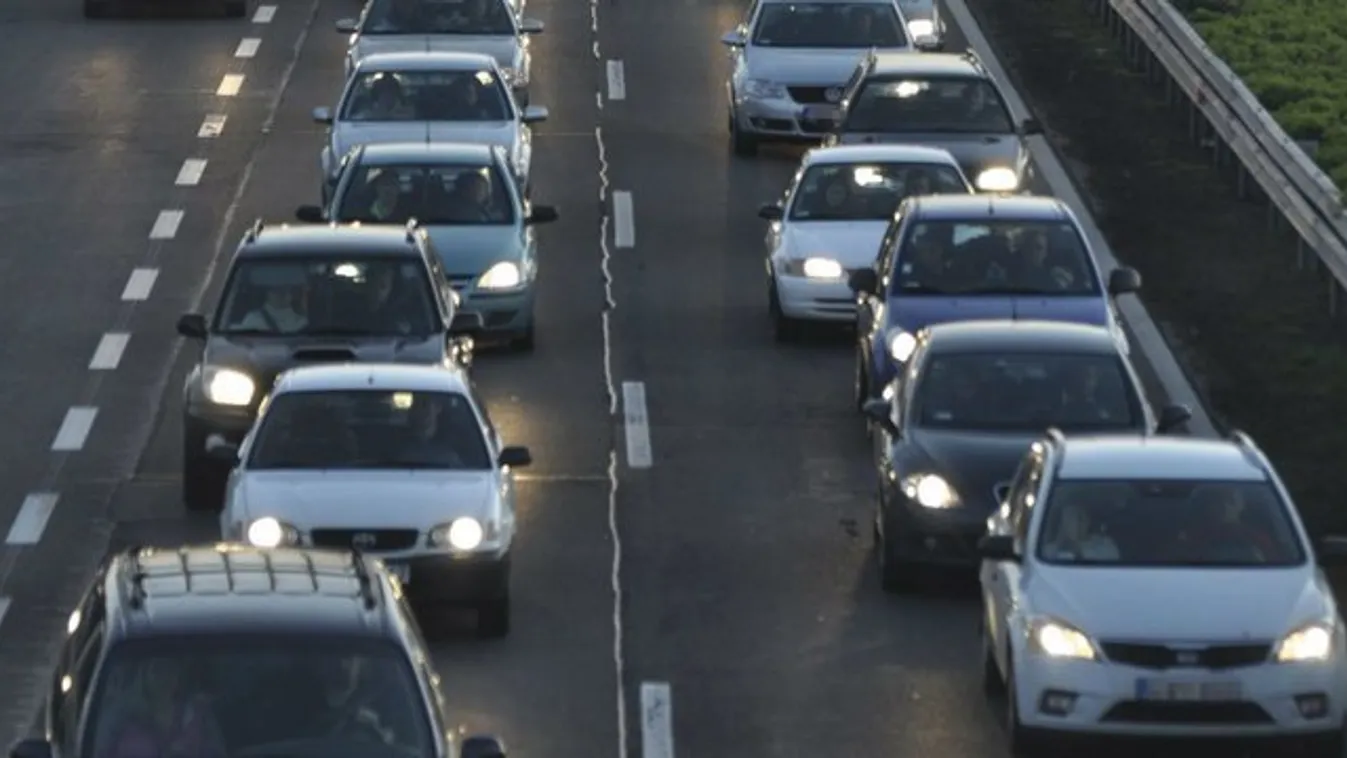 Teljesen elesett az M7-es autópálya, akkora baleset történt