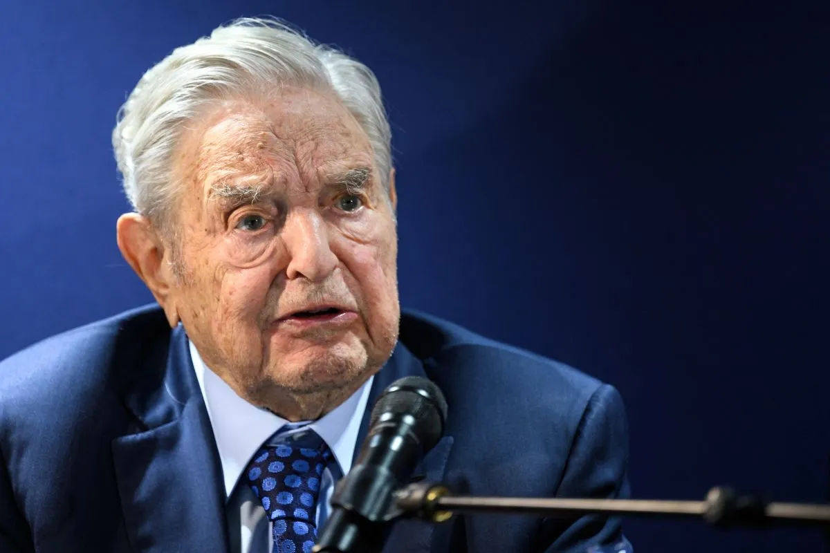 Soros György, AFP
