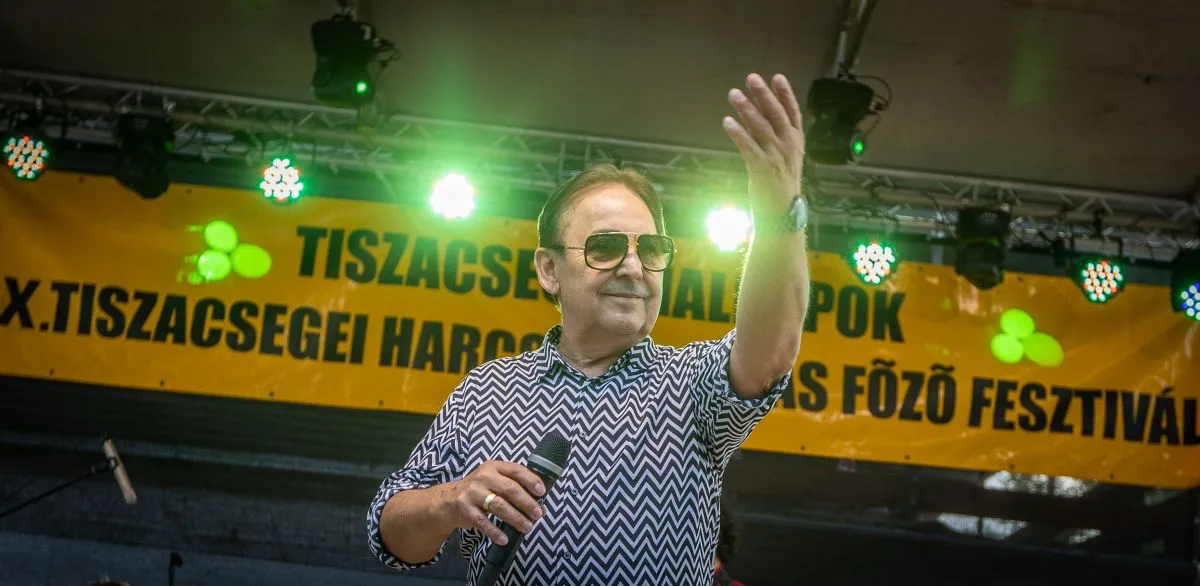 20220903 Tiszacsege, Zeneexpress Fásy Ádám vezetésével a Harcsapaprikás Fesztiválon. Fotó:Bánkúti Sándor
