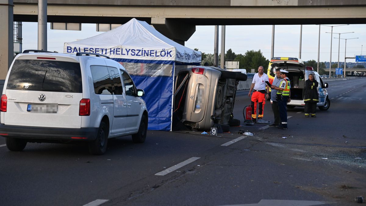 Rohantak a mentők: szörnyű baleset történt az M3-as autópályán