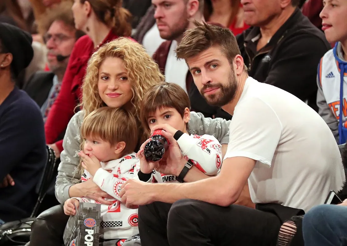 Gerard Piqué, Shakira és a gyerekeik, Northfoto
