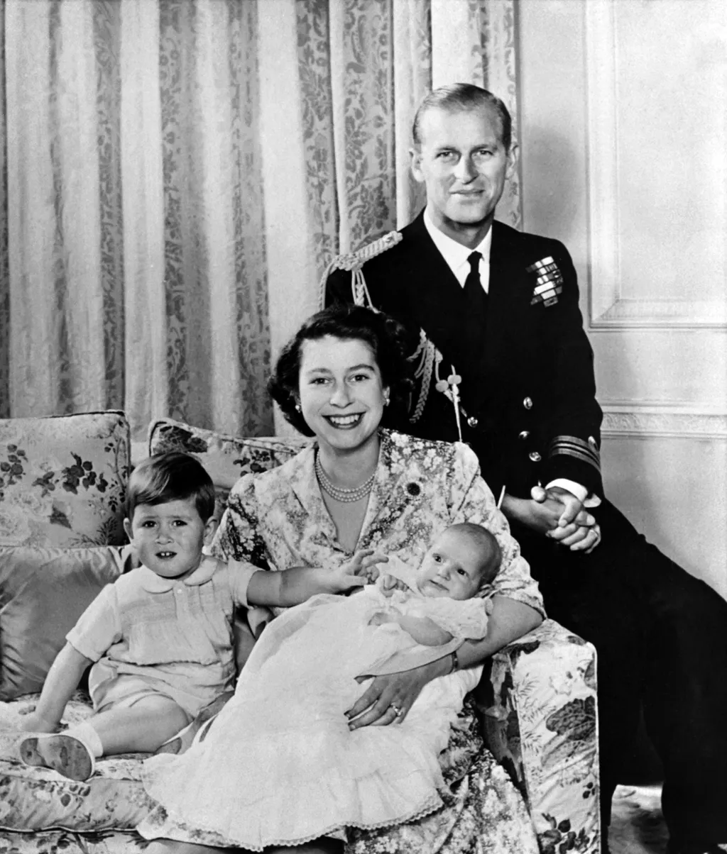 BIO ELIZABETH II