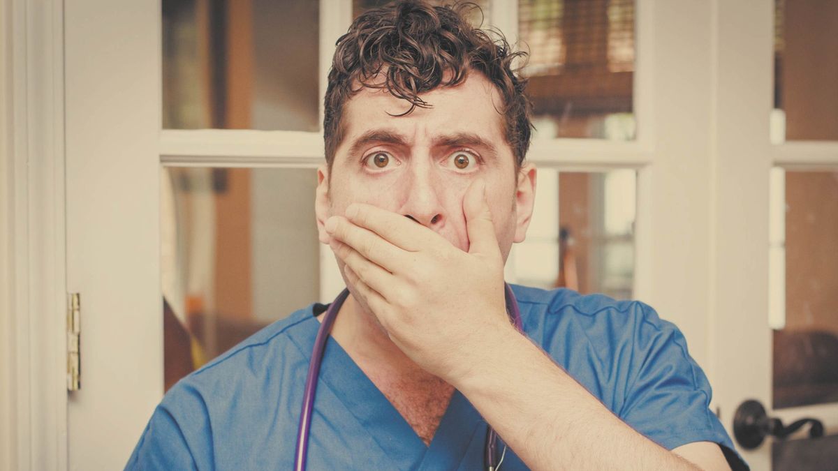 orvos, megdöbbent, sokk, kórház, Shutterstock illusztráció
