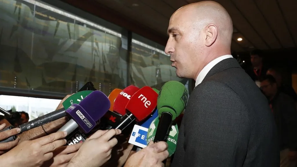Rubialest súlyos vádakkal illeti a kirúgott nagybátyja