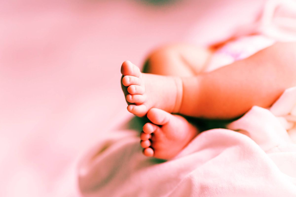 csecsemő, újszülött, baba, kisbaba, gyermek, gyerek, Shutterstock illusztráció