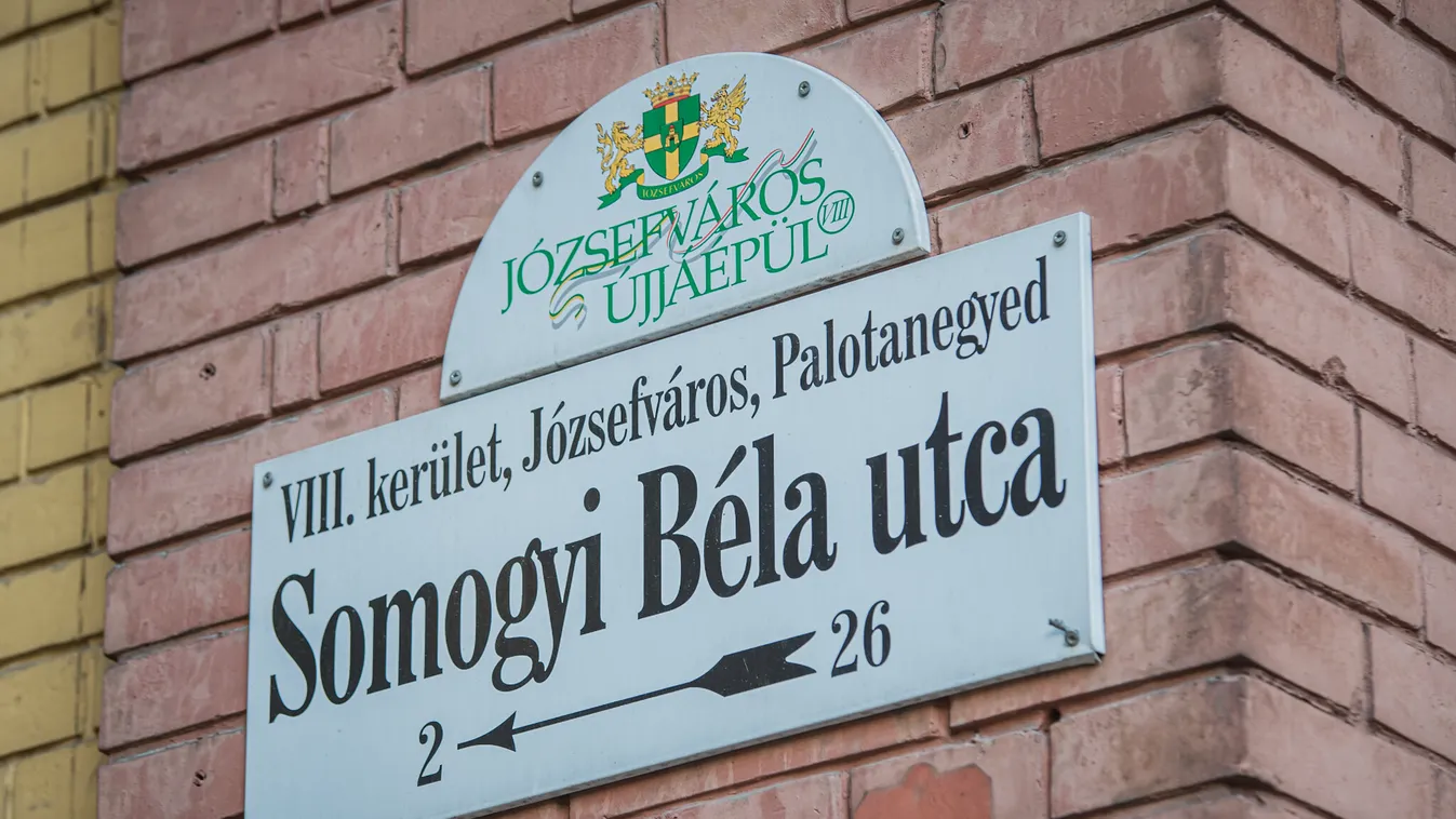 Fotók: Így néz ki a megújult Somogyi Béla utca