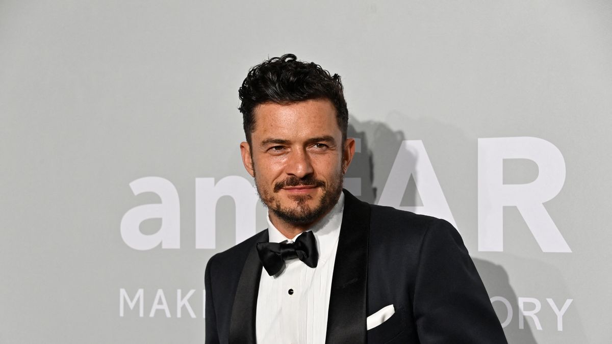 Három emeletet zuhant, eltört Orlando Bloom gerince