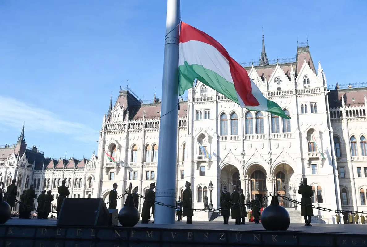 NOVÁK Katalin