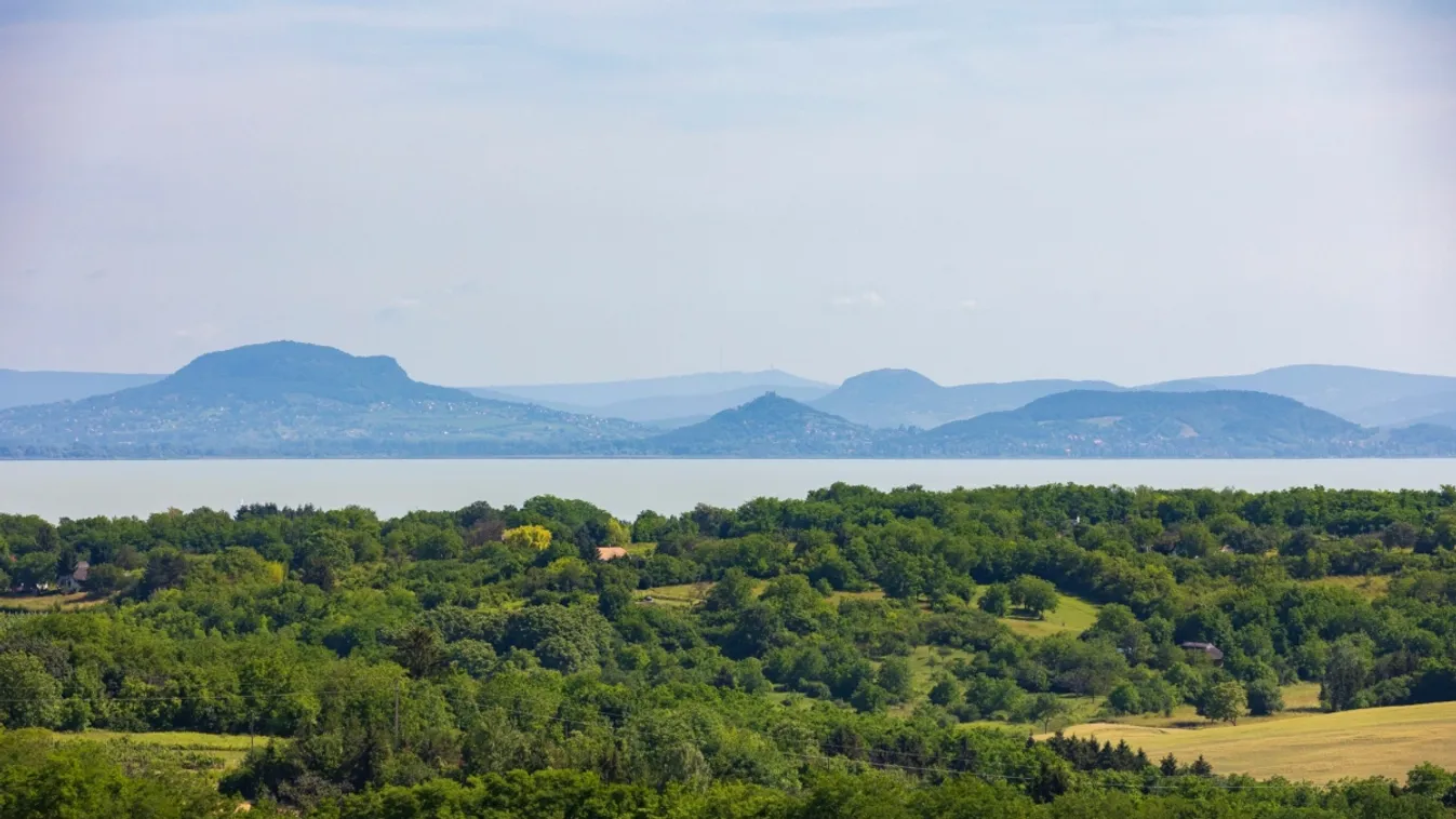 Izgalmas somogyi tájakon halad a Balaton új kerékpárútja