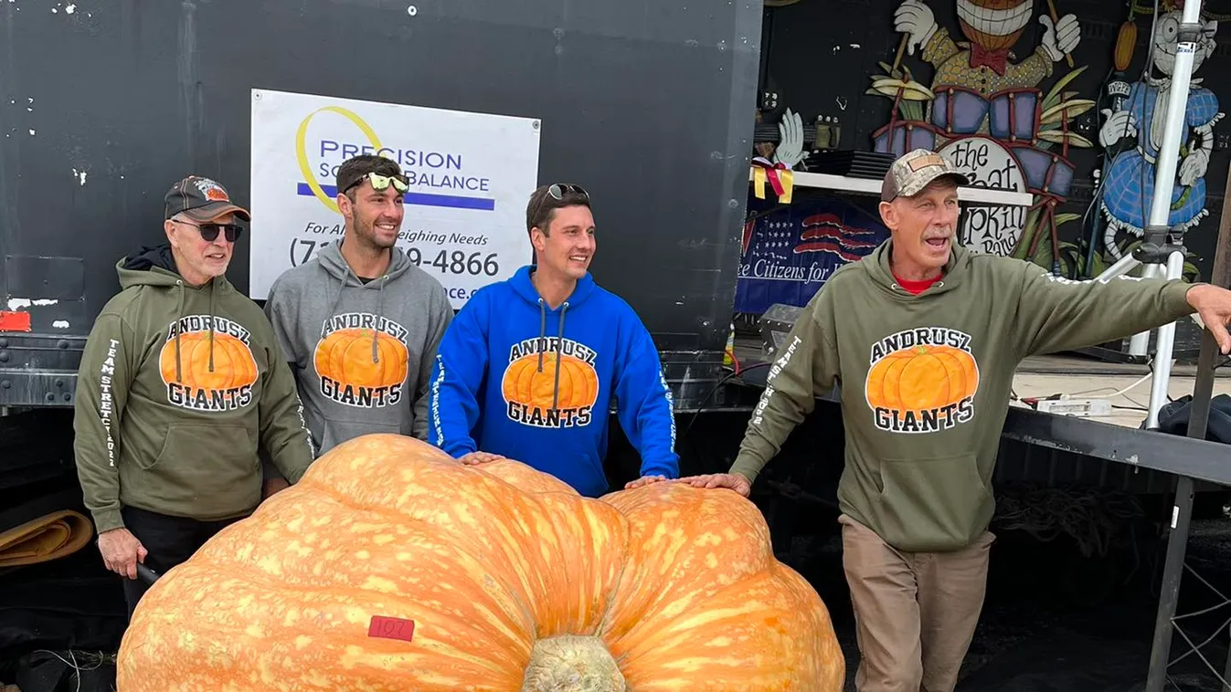 Szörnytököt termesztett egy amerikai farmer! Azonnal rekorder lett
