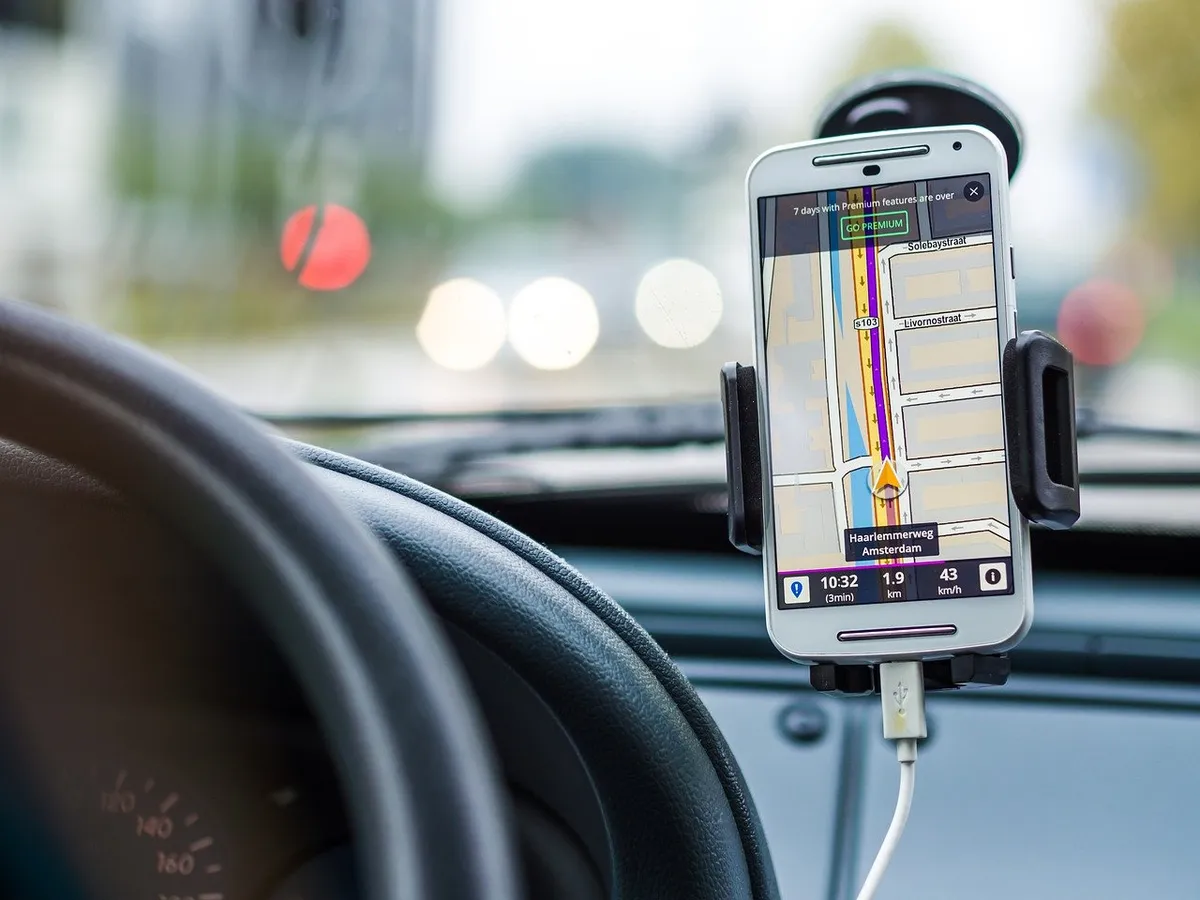 A GPS küldött értesítést a balesetről.