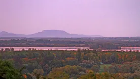 Micsoda látvány: Brutál rózsaszínbe öltözött a Kis-Balaton