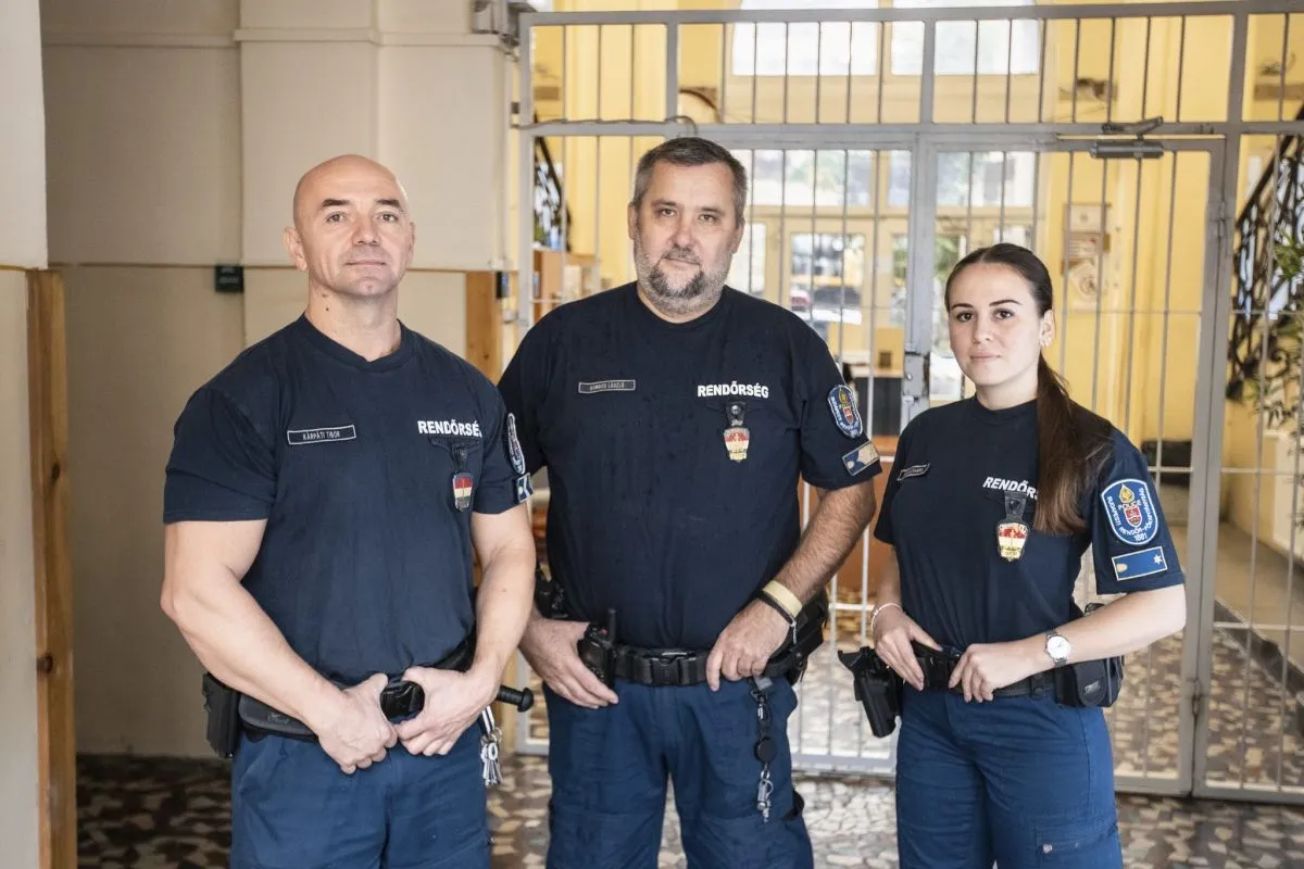 Magára hagyta a fiát az anya