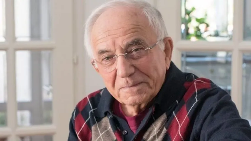 Vitray Tamás