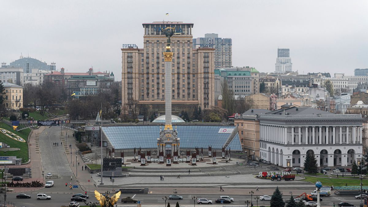 Megszólaltak a légvédelmi szirénák Kijevben, nagy a baj