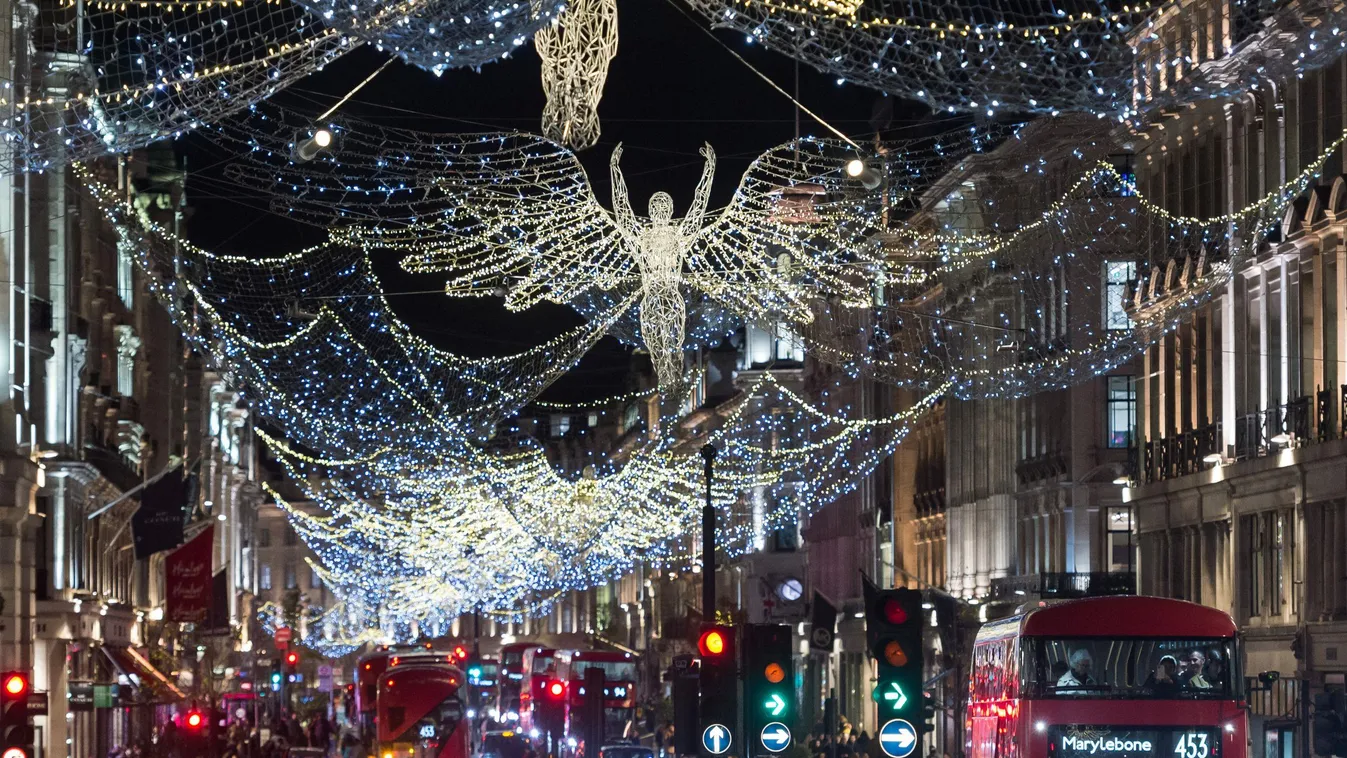 London csillogó adventi ékszerdobozzá változott, nézzetek velünk körül!