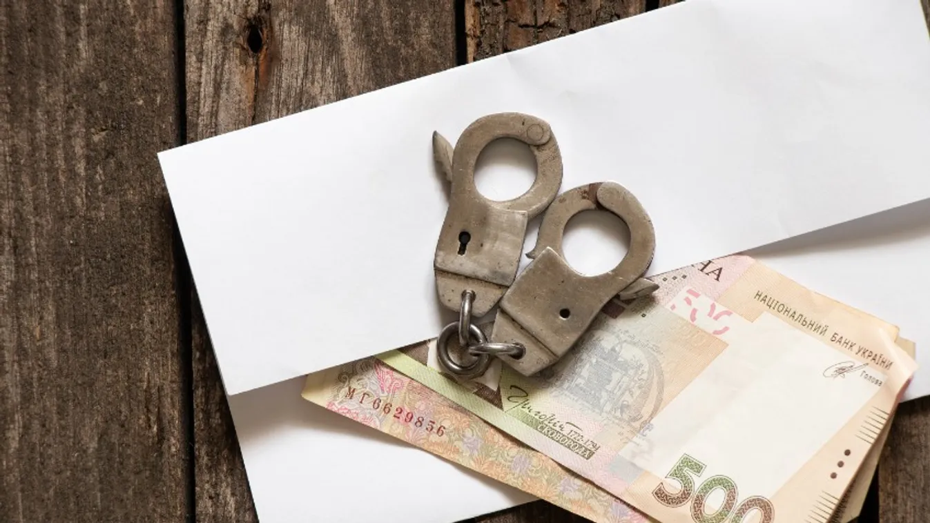 Visszaélés - Gyógyászati segédeszközökkel és betegek adataival csaltak