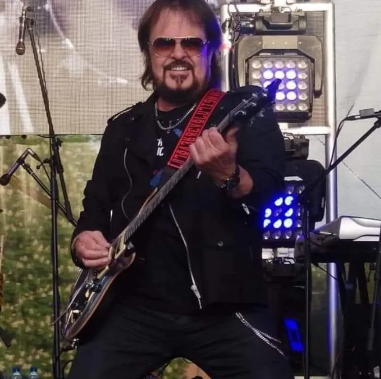 Végvári Ádám 