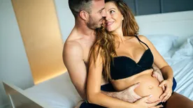 Szex babavárás közben - Ez az 5 legbiztonságosabb pozíció