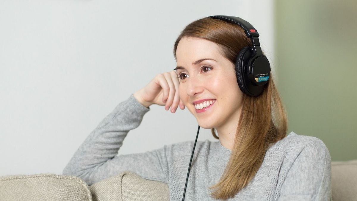 Friss tanulmány figyelmeztet: Rengeteg fiatal hallása van veszélyben