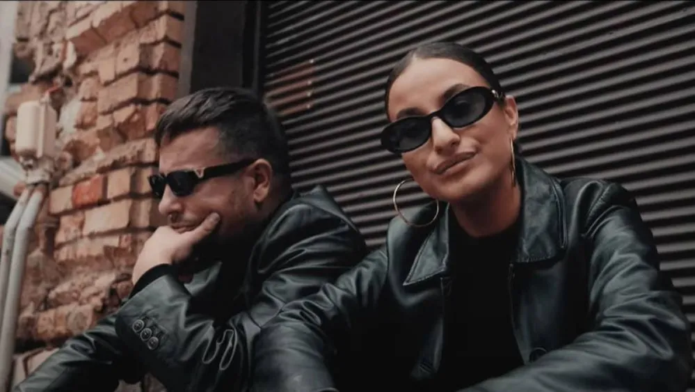 L.L. Junior, Dárdai Blanka Brenka, Mintha mellettem járnál videóklip, YouTube