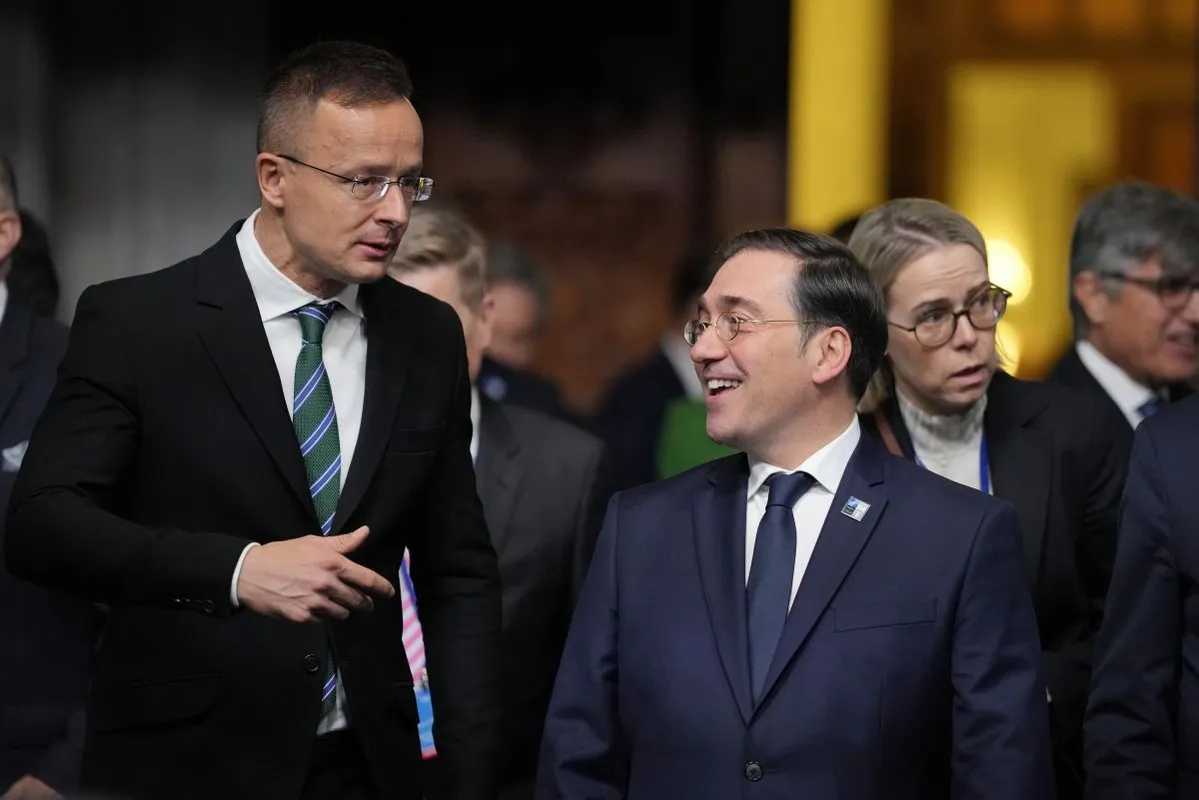 SZIJJÁRTÓ Péter; ALBARES, José Manuel