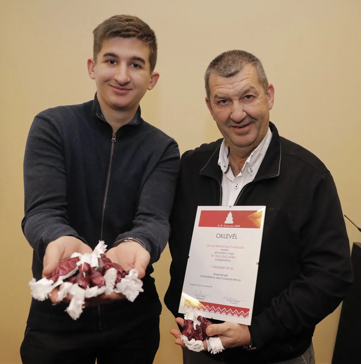 Balogh László fiával, Az Év Szaloncukra kitüntető cím nyertesei