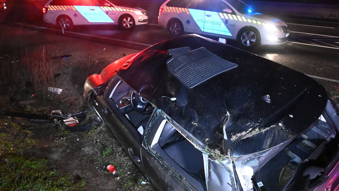 Megrázó helyszíni fotókat kaptunk az M0-áson történt tragédiáról