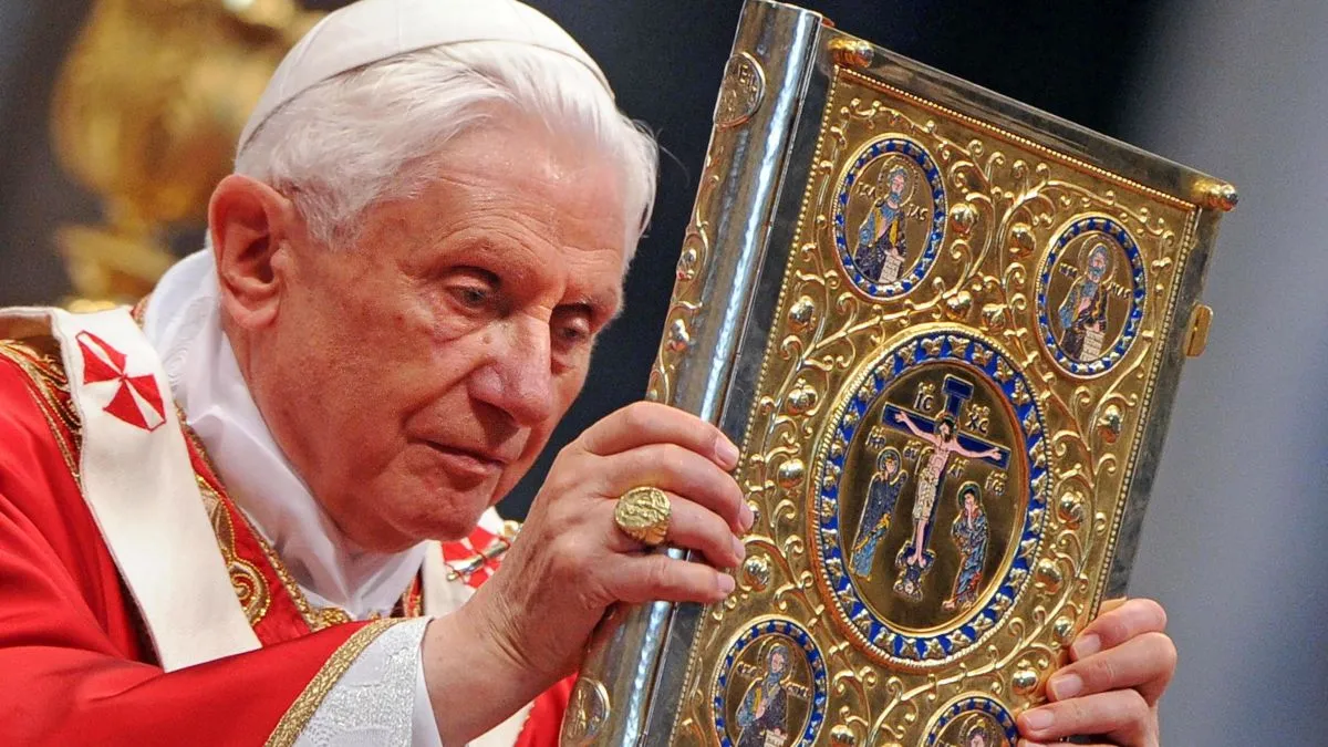 XVI. BENEDEK