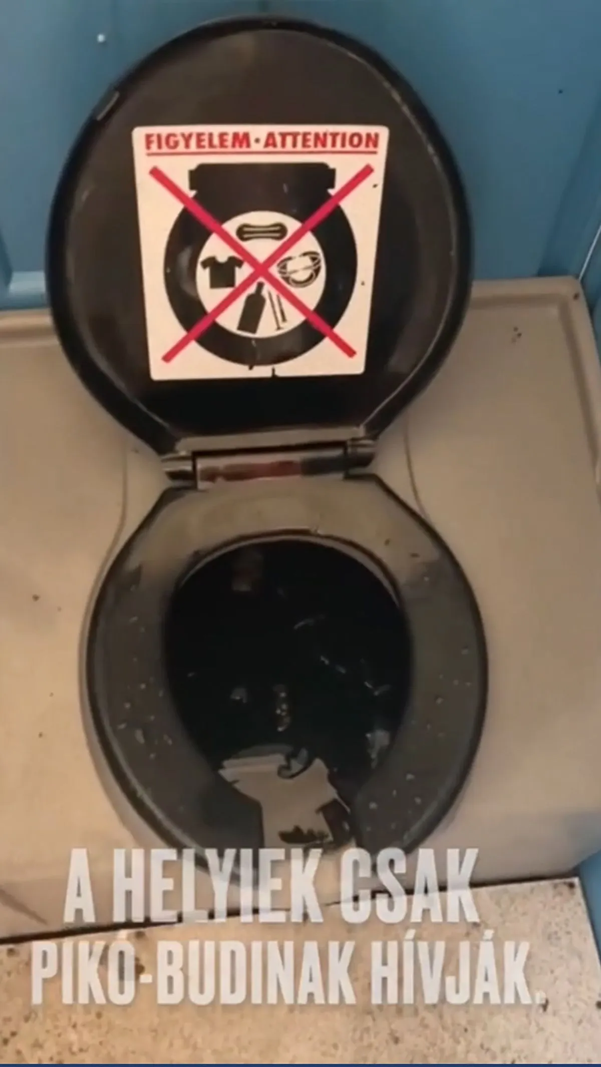 vécé a Népszínház utcánál, Metropol