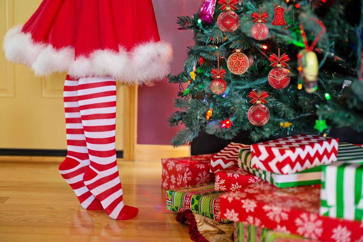 karácsony, ajándék, fenyőfa, gyerek