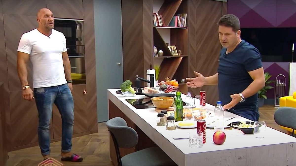 Berki Krisztián (balra), Hajdú Péter, Összezárva Hajdú Péterrel, Life TV, YouTube