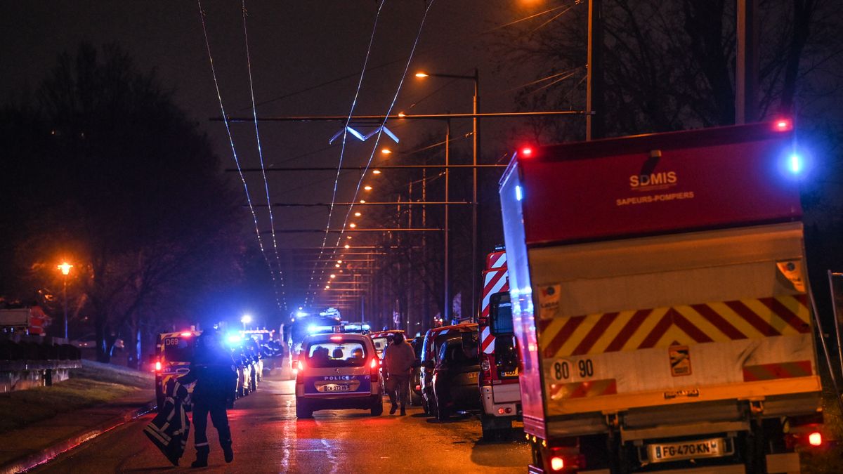 Tömegkatasztrófa Franciaországban: Öt gyermek vesztette életét egy épülettűzben