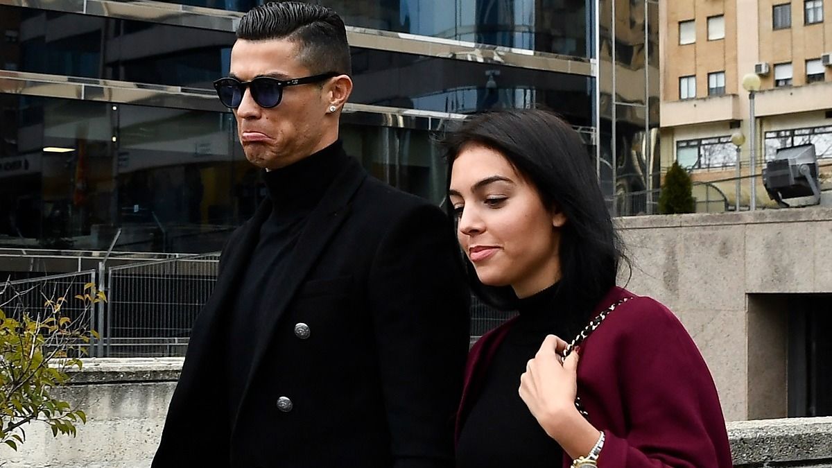 Tiltják a házasságon kívüli együttlétet: Cristiano Ronaldo és szerelme bajba került