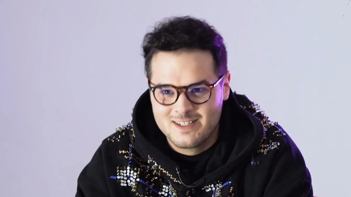 Idén már nem egyedül tölti a karácsonyt Vavra Bence