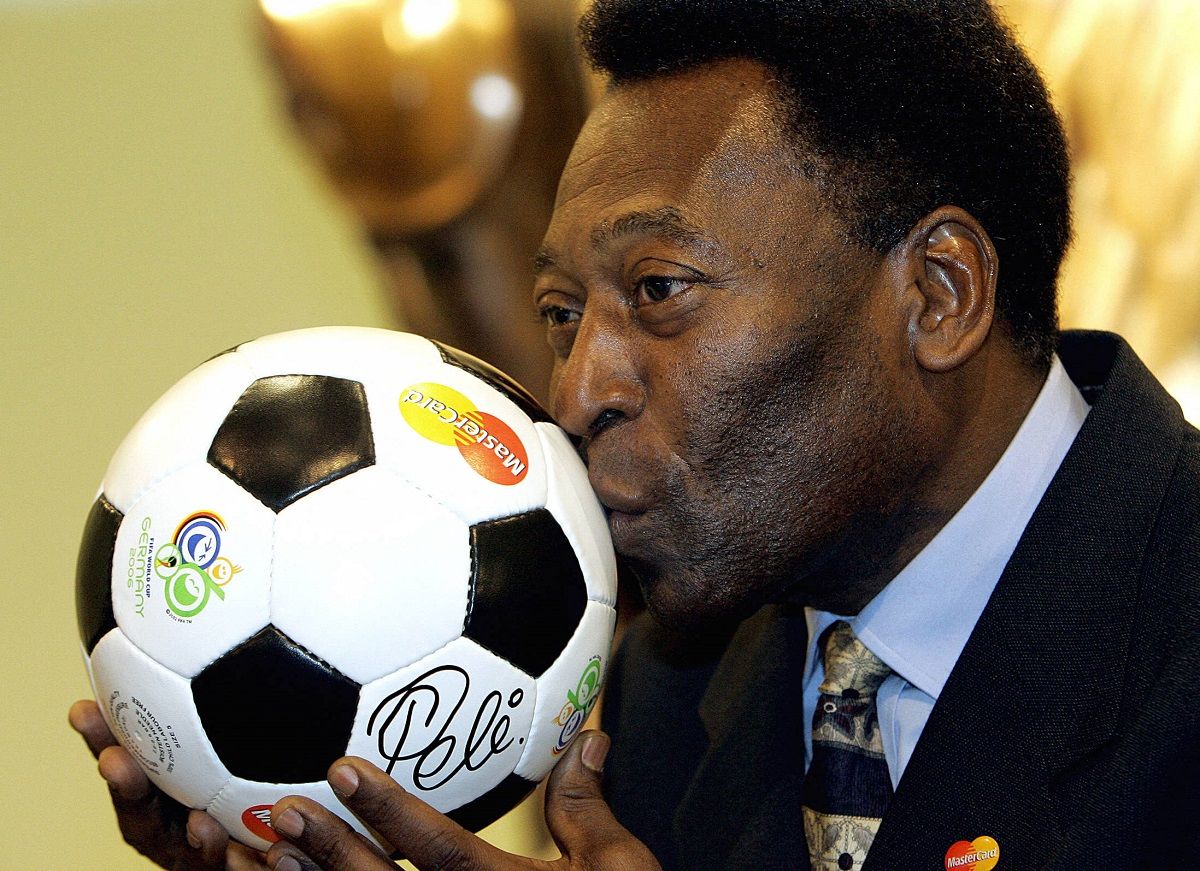 Kiderültek Pelé halálának pontos körülményei