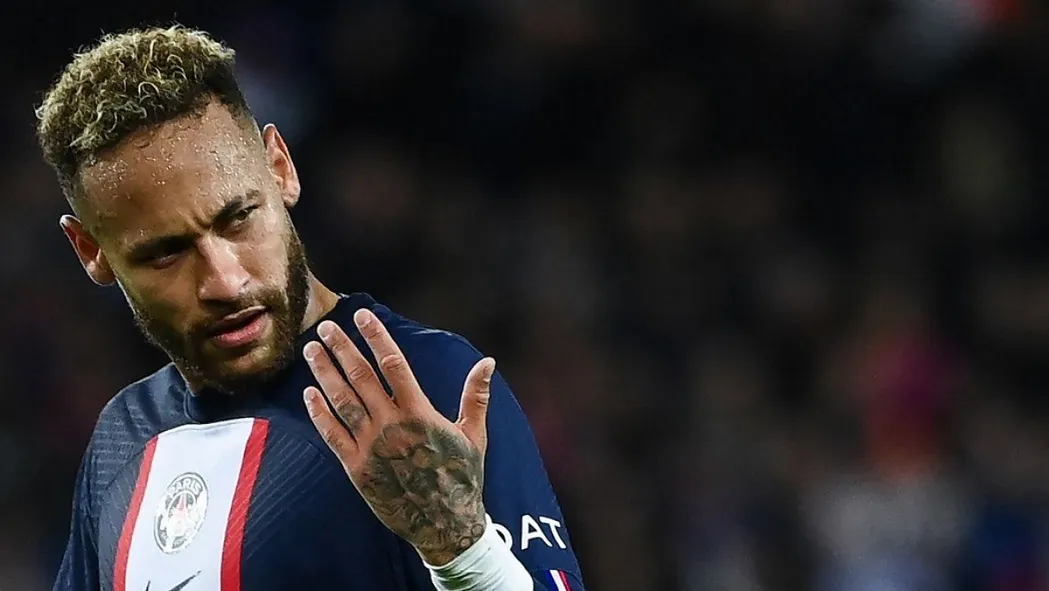 Paris Saint-Germain's Brazilian forward Neymar reacts during the UEFA Champions League group H football match between Paris Saint-Germain (PSG) and SL Benfica, at The Parc des Princes Stadium, on October 11, 2022. (Photo by FRANCK FIFE / AFP)