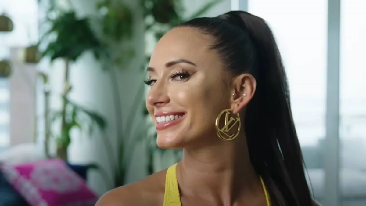 Yesjulz, YouTube, Tuly