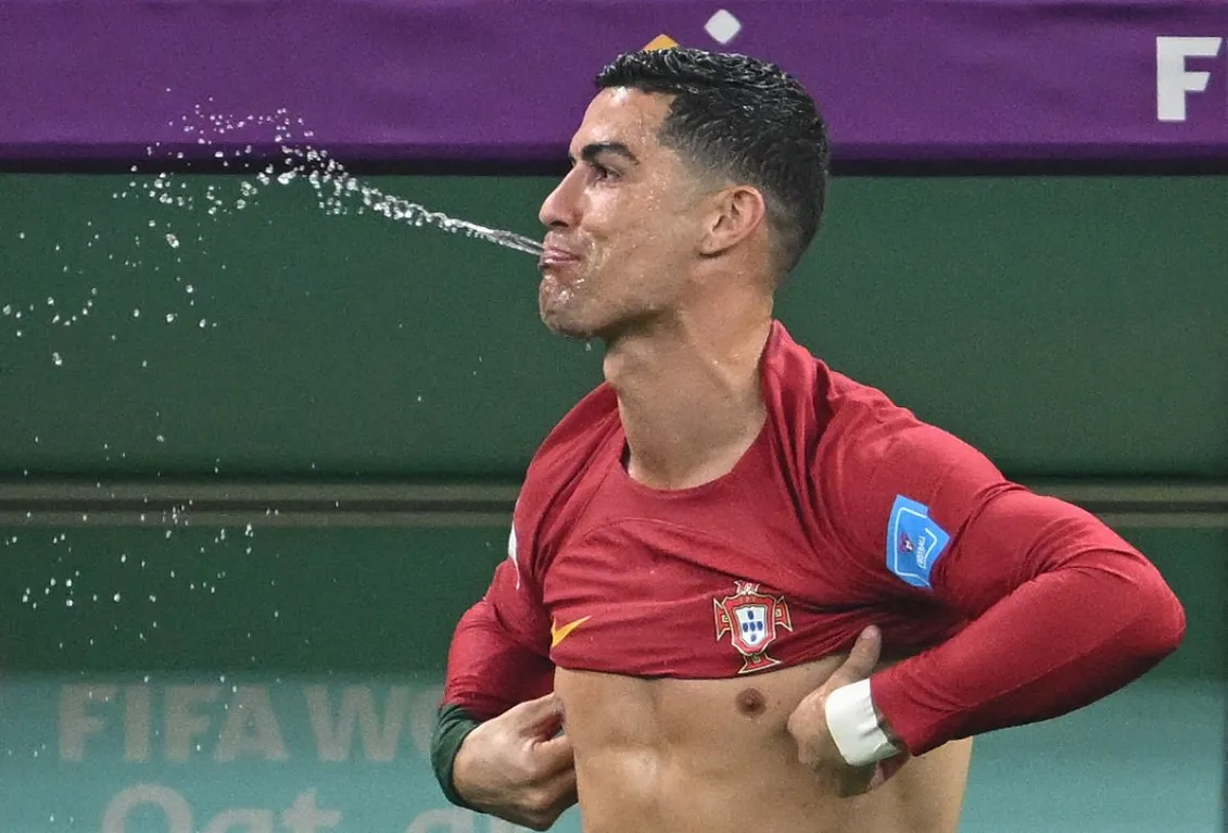 Cristiano Ronaldónak még utánaszúrt korábbi manchesteri edzője