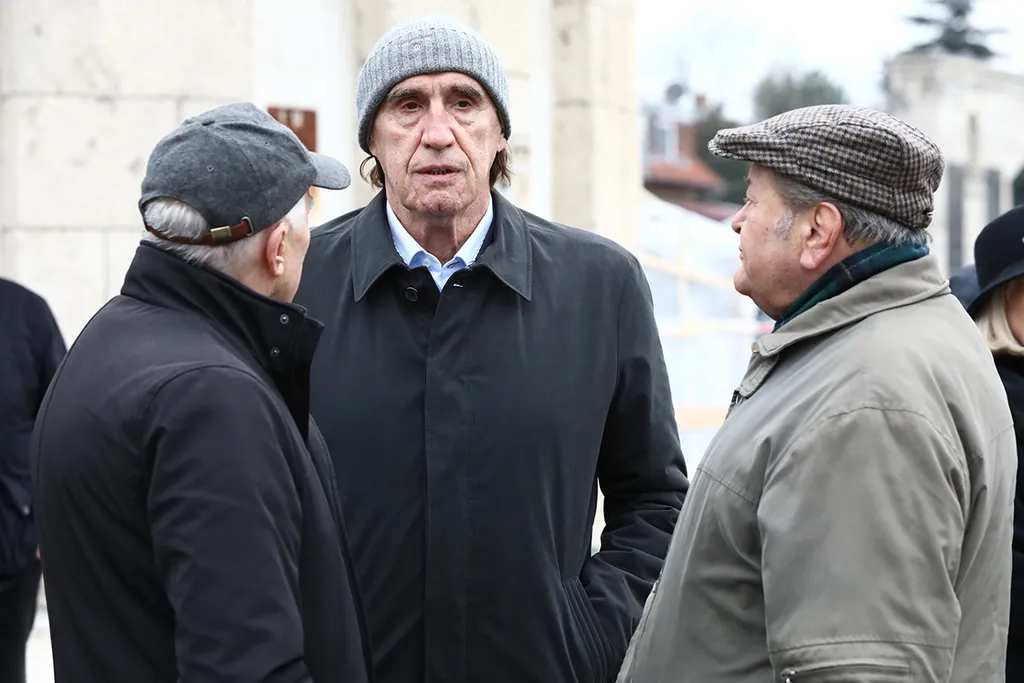 Csapó Gábor temetése