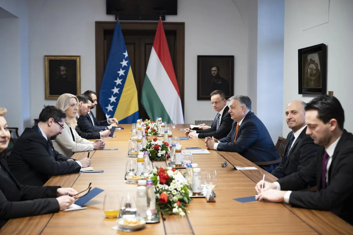 HAVASI Bertalan; SZIJJÁRTÓ Péter; ORBÁN Viktor
