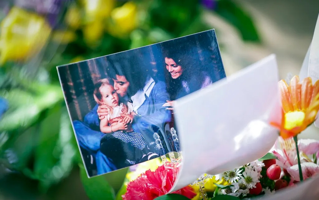 PRESLEY, Lisa Marie; PRESLEY, Elvis; PRESLEY, Priscilla