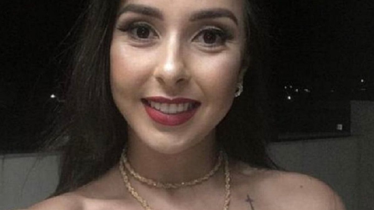 Holtan találták meg lakásában a 28 éves gyönyörű nőt