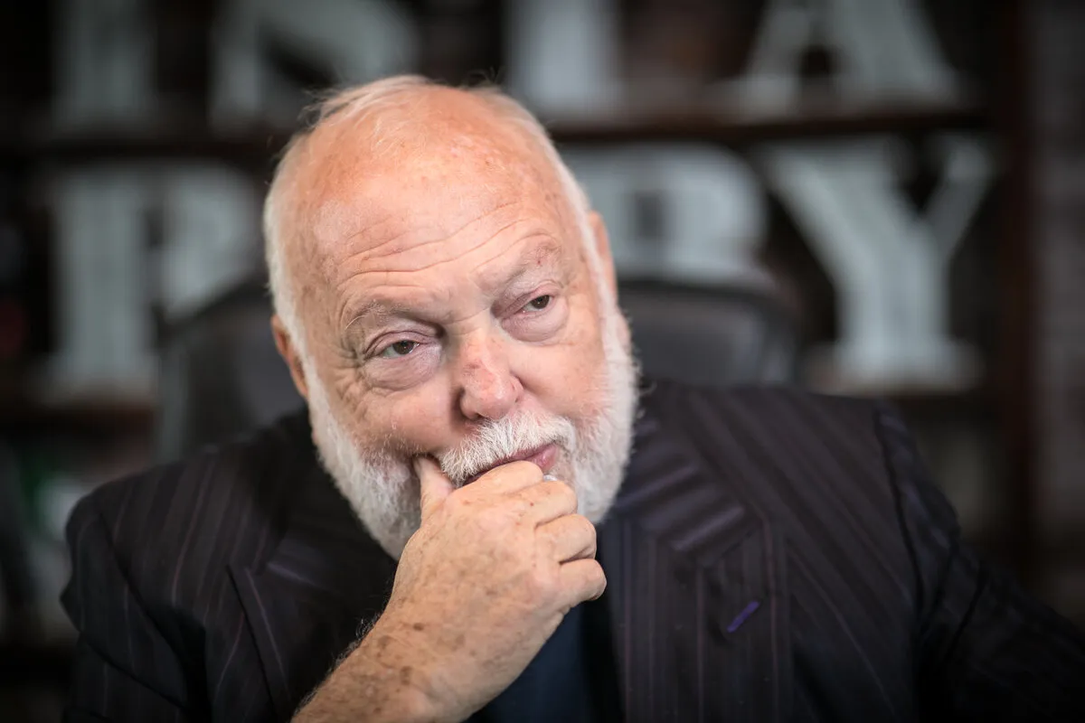 Andy Vajna óráját most bárki megveheti